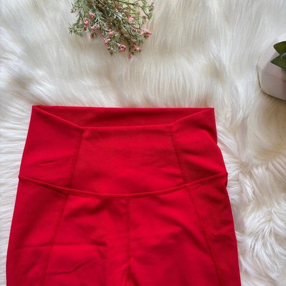 Wilo The Label Red Ruched High Rise Leggings - Picture 2 of 4